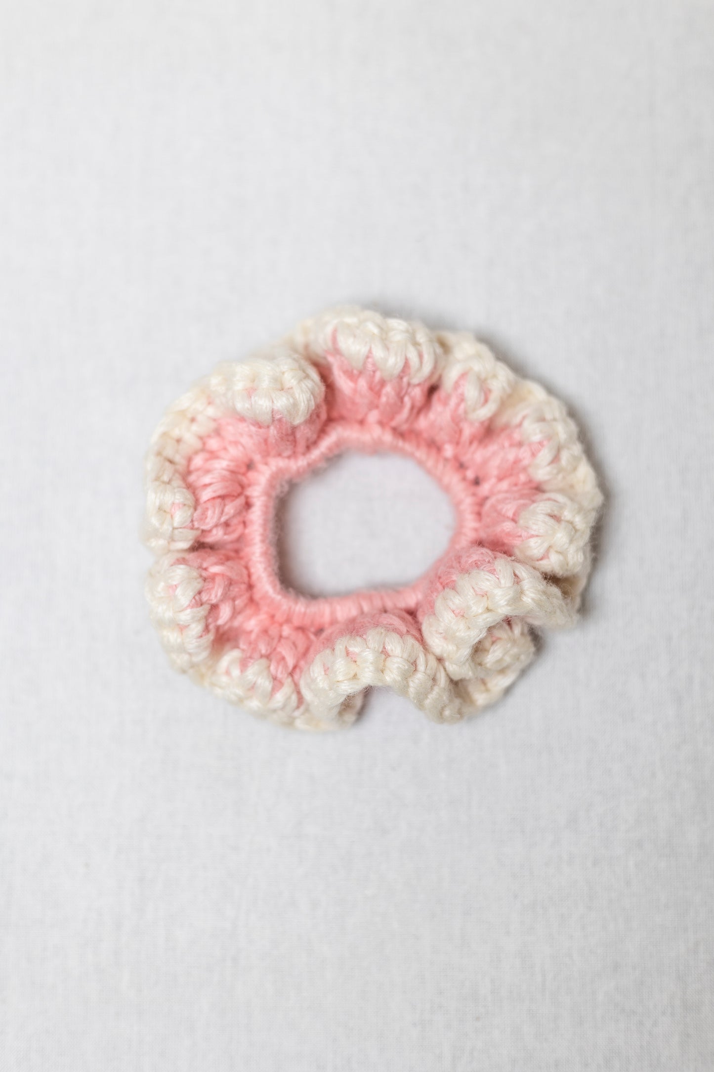 WHIZZY PINK AND WHITE SCRUNCHIE