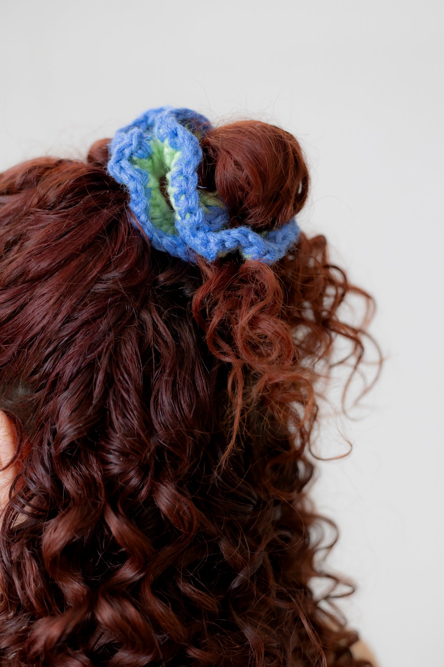 WHIZZY GREEN AND BLUE SCRUNCHIE