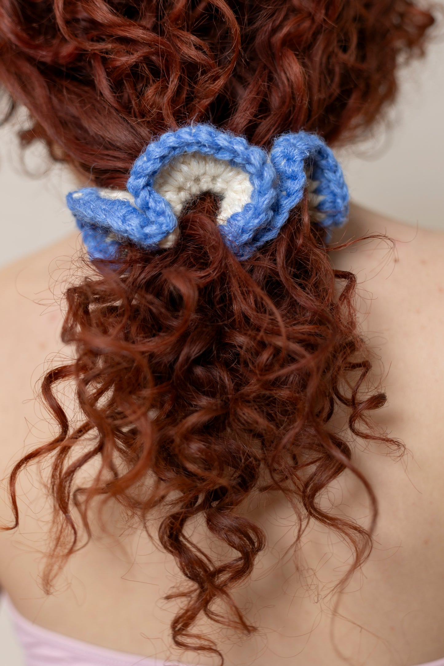 WHIZZY WHITE AND BLUE SCRUNCHIE